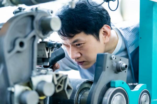 西平：一“布”当先 织就工业经济新版图(图6)